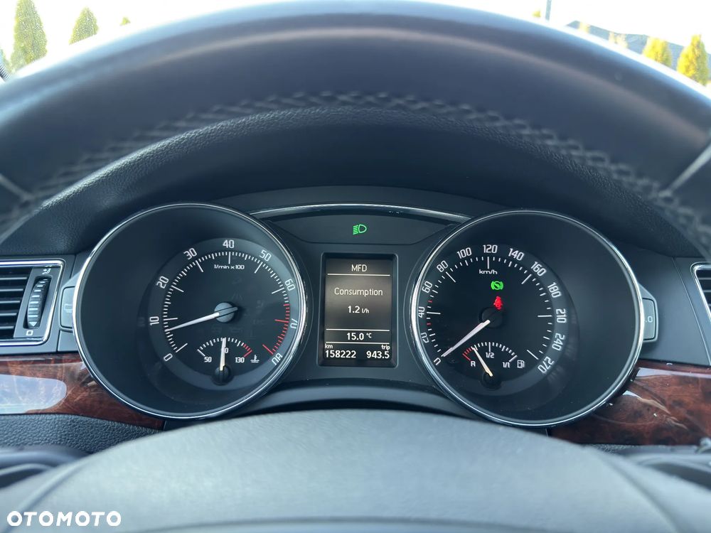 Skoda Superb 3.6 V6 4x4 DSG Elegance - 20