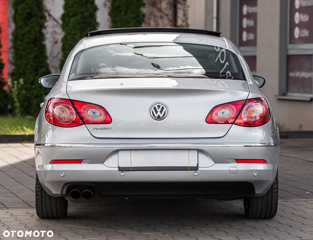 Volkswagen Passat CC 2.0 TSI Exclusive - 11