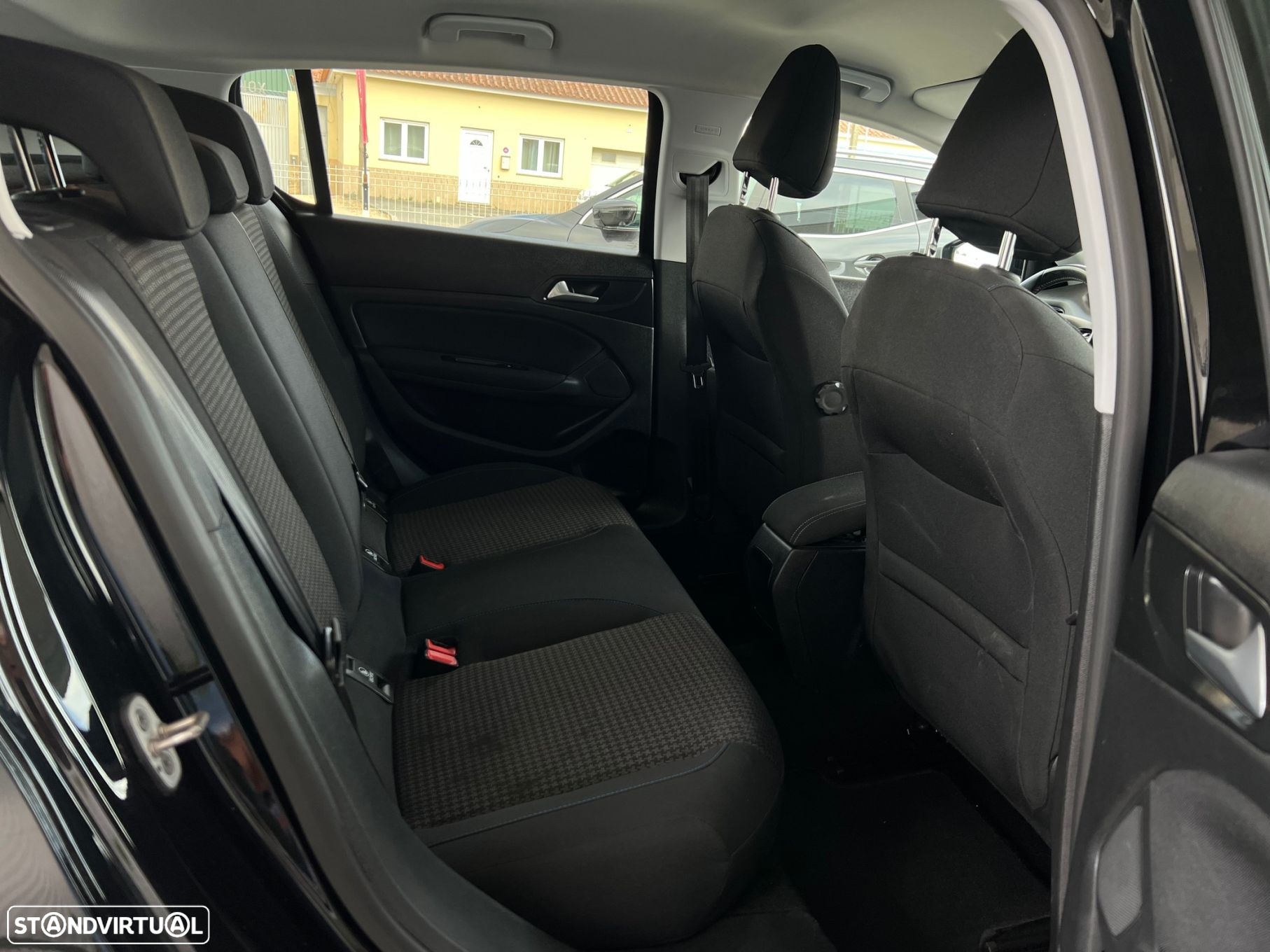 Peugeot 308 1.5 BlueHDi Style - 20