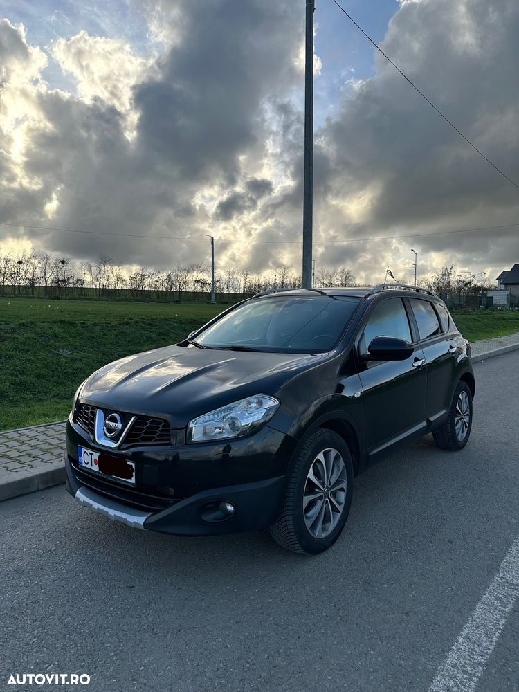 Nissan Qashqai 2.0 DCI 4 x 4 DPF Aut tekna - 1