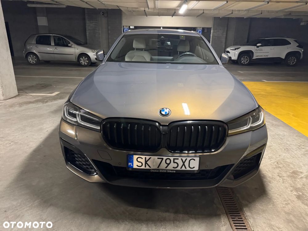 BMW Seria 5 530i xDrive mHEV M Sport sport - 13