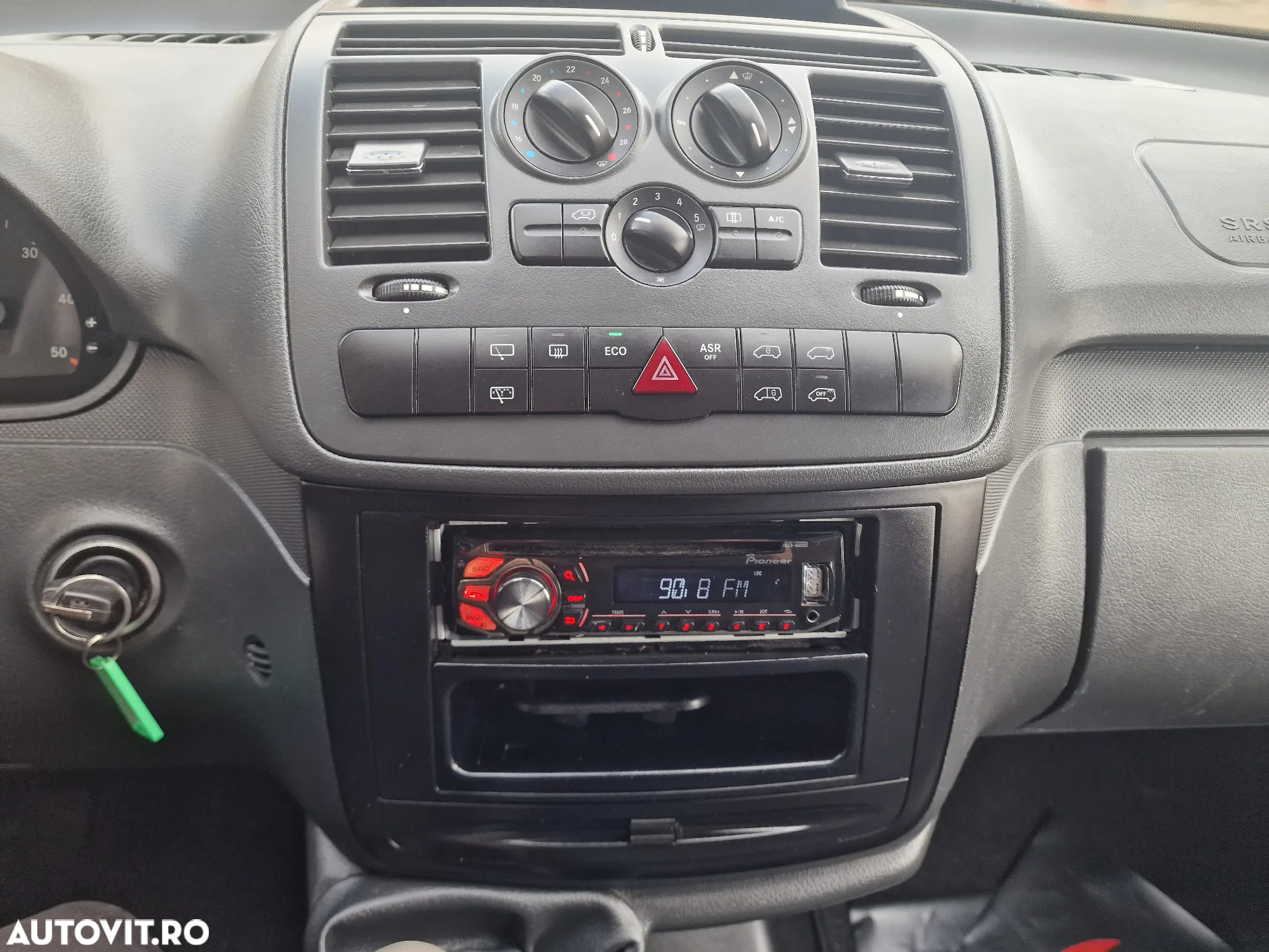 Mercedes-Benz Vito - 16
