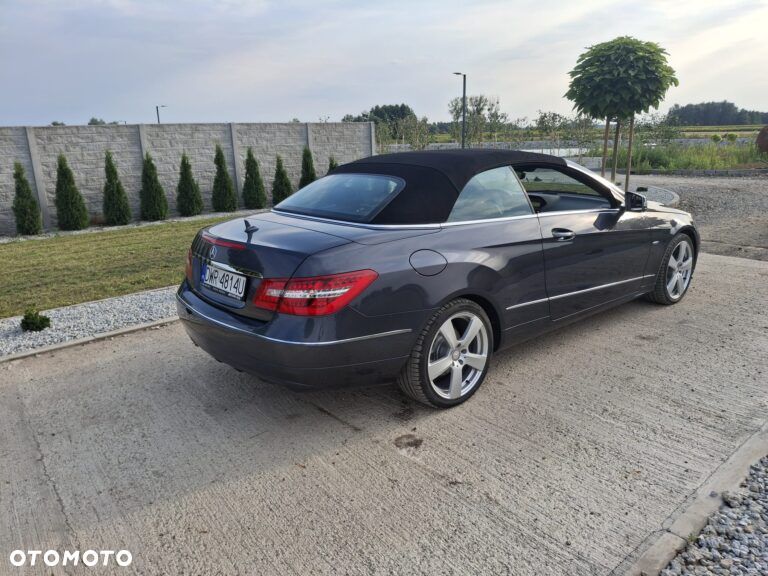 Mercedes-Benz Klasa E 250 BlueEFFICIENCY 7G-TRONIC Avantgarde - 6