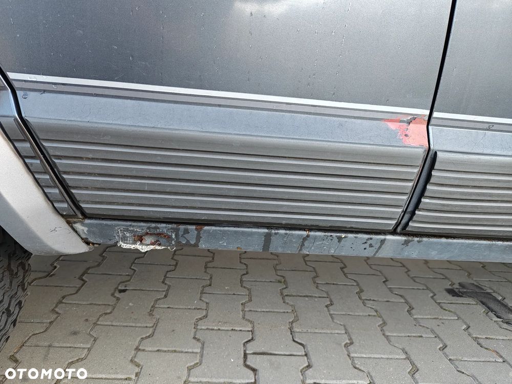Jeep Cherokee 4.0 Country - 13