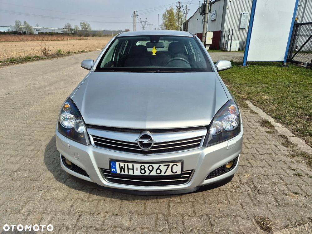 Opel Astra 1.6 Cosmo - 4