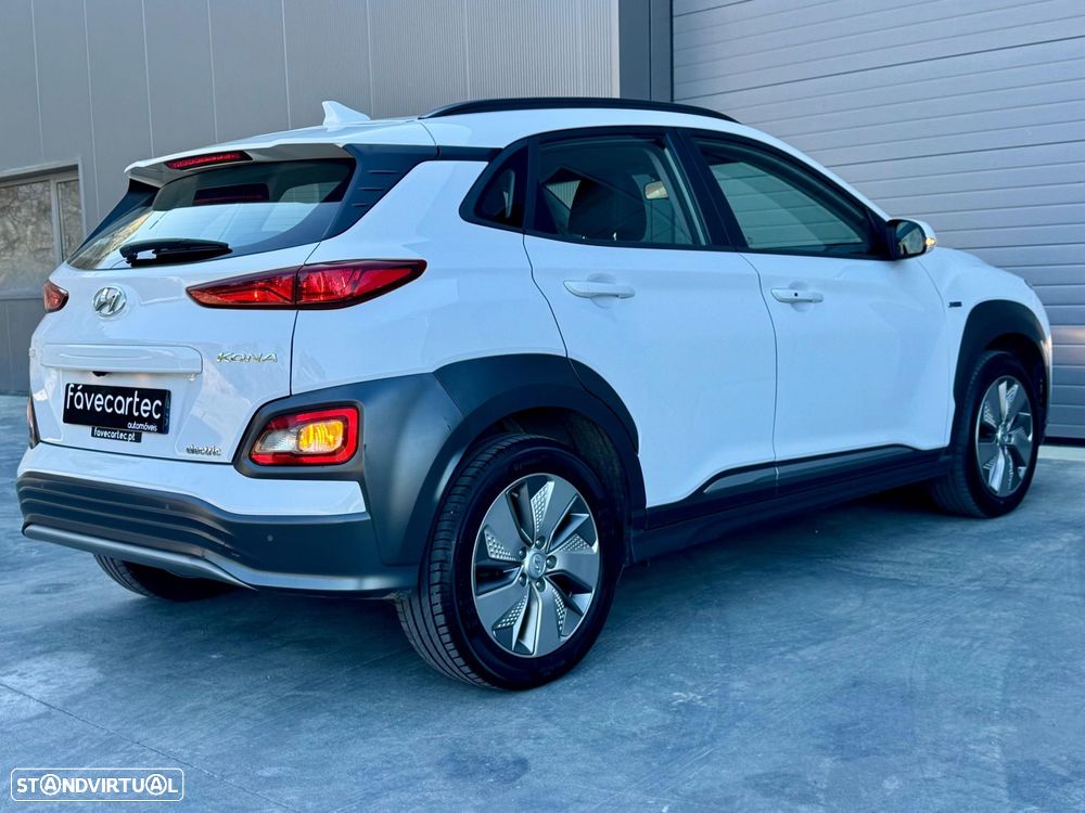 Hyundai Kauai 64 kWh Premium+LED - 42