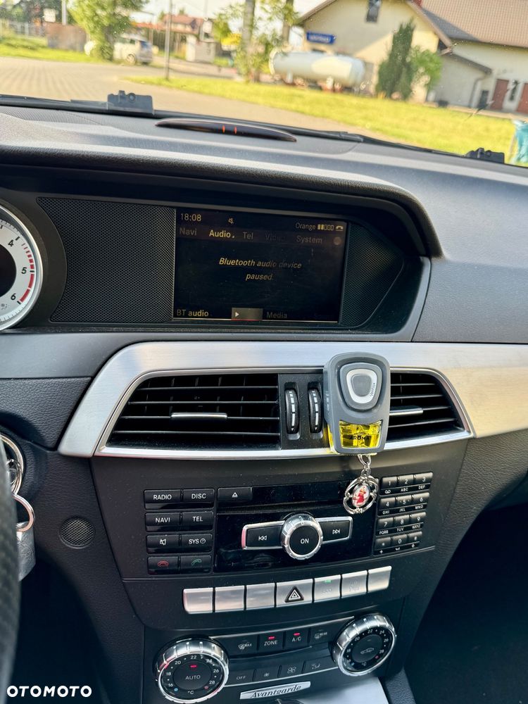 Mercedes-Benz Klasa C 200 CDI BlueEff Avantgarde - 8