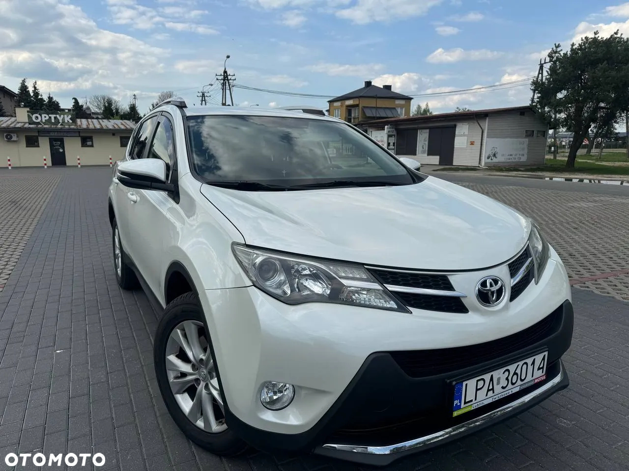 Toyota RAV4 2.2 D-CAT Premium - 2
