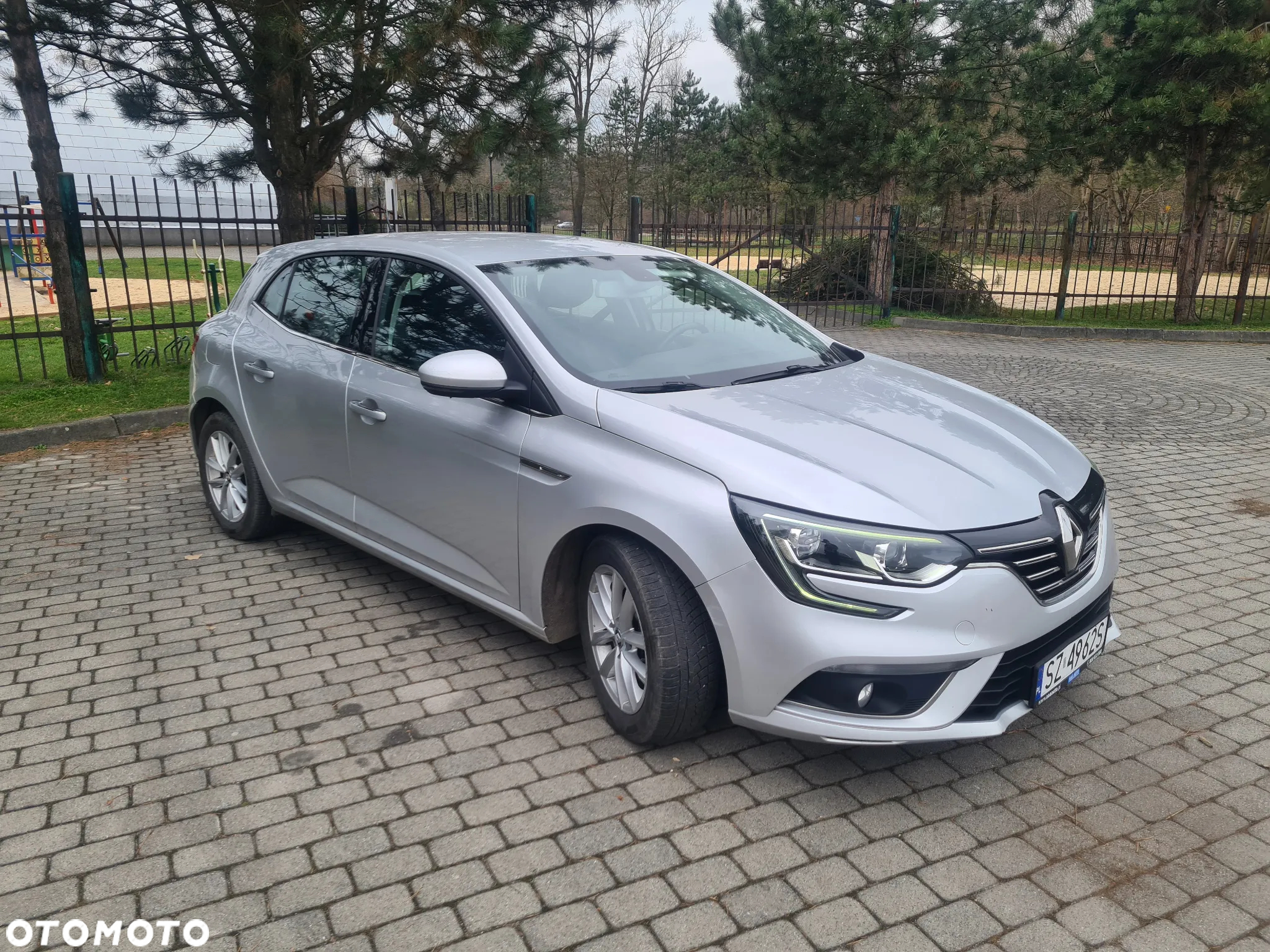 Renault Megane 1.6 SCe Life - 5