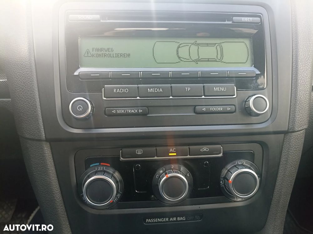 Volkswagen Golf 1.4 Style - 9