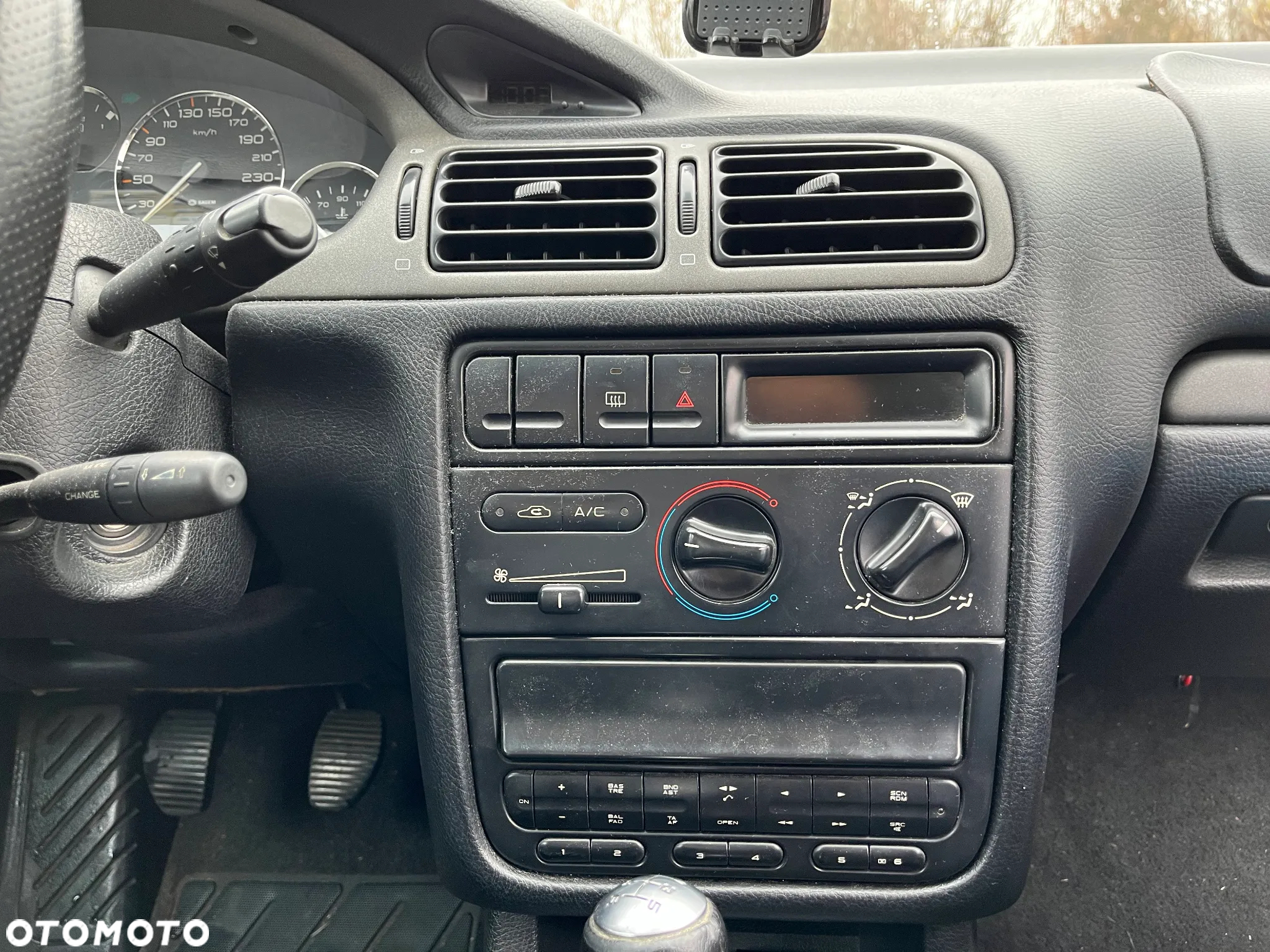 Peugeot 406 2.0 - 8