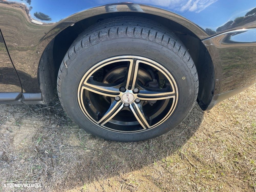 Audi A3 1.6 Attraction - 15