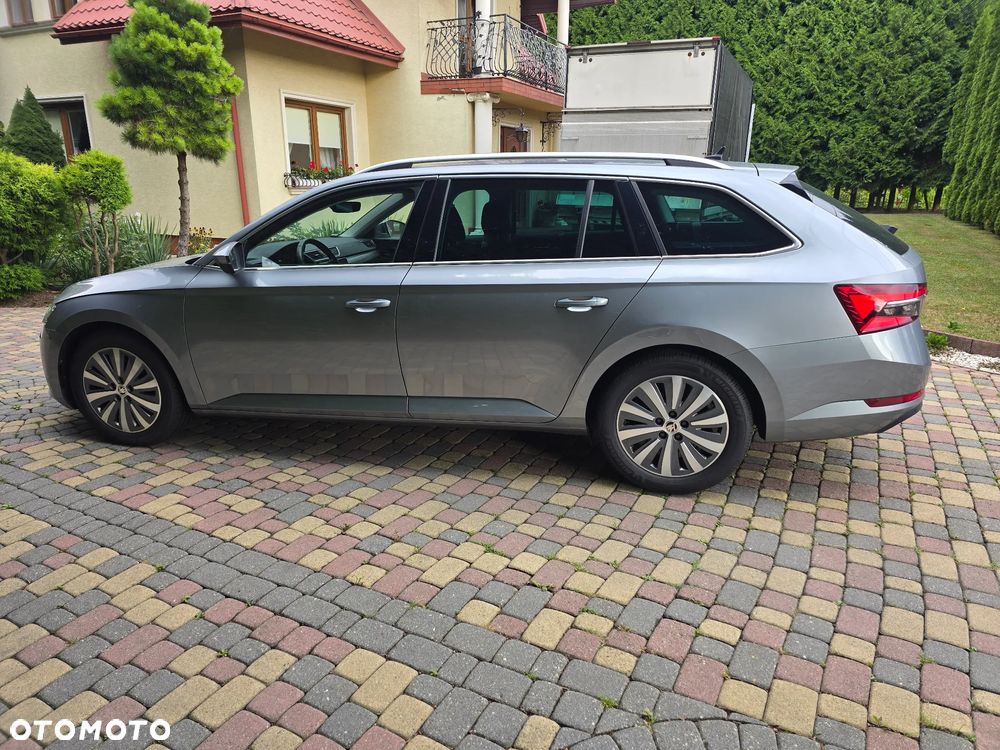 Skoda Superb 2.0 TDI Style DSG - 3