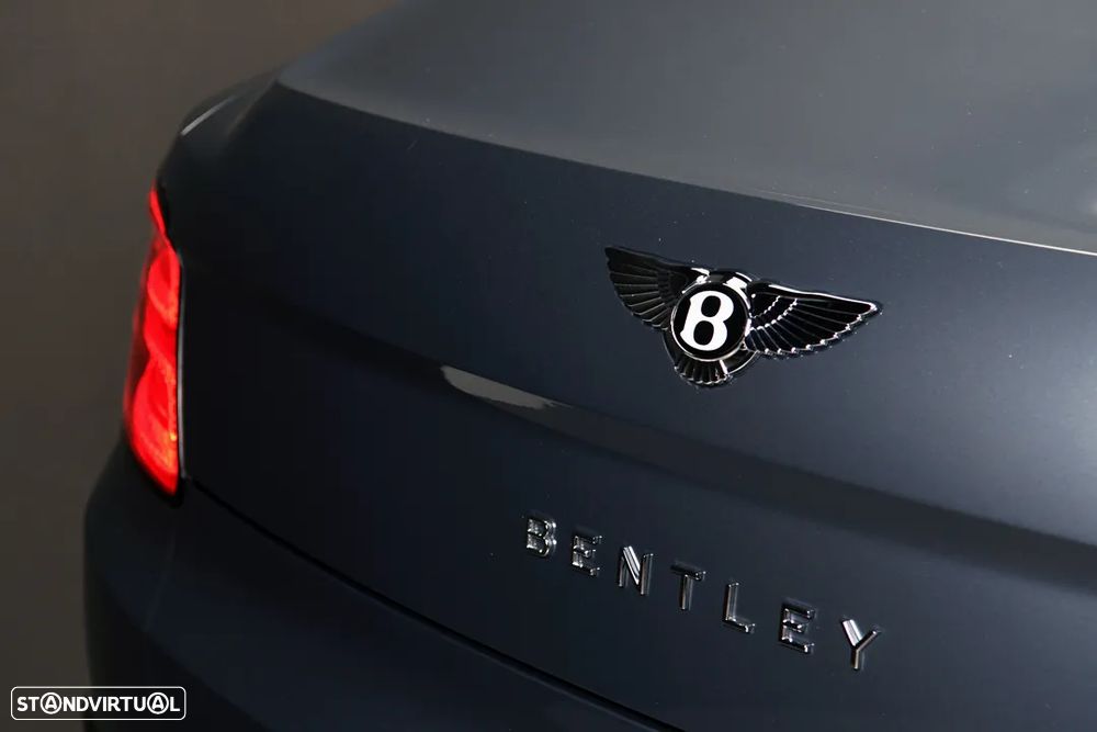 Bentley Flying Spur V8 Azure - 11
