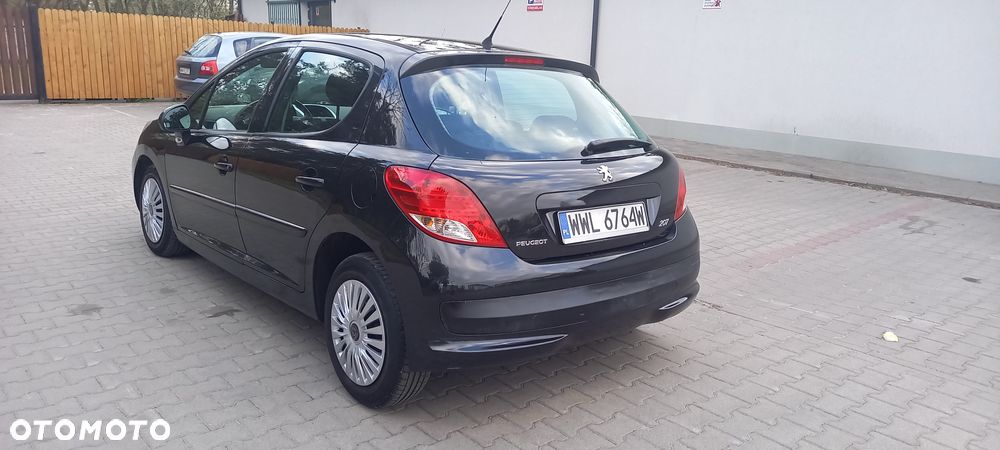 Peugeot 207 1.4 16V Sporty - 4