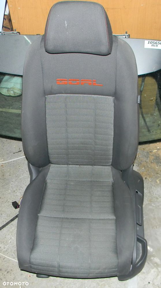 fotel lewy VW GOLF PLUS GOAL - 1