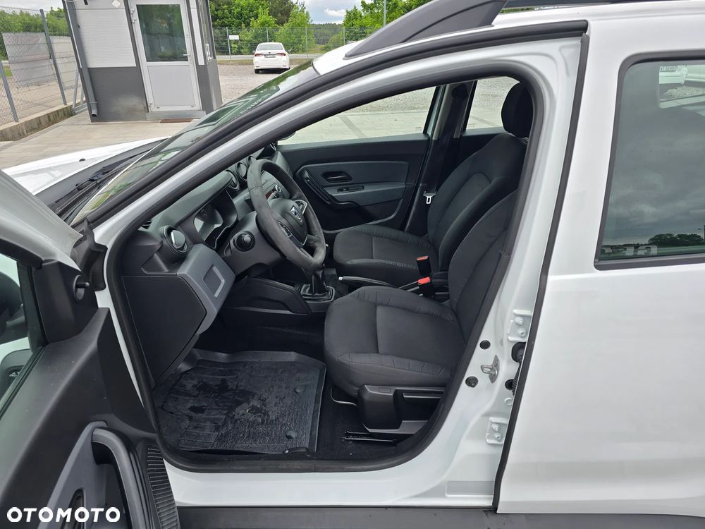 Dacia Duster 1.5 Blue dCi Essential 4WD EU6d - 19