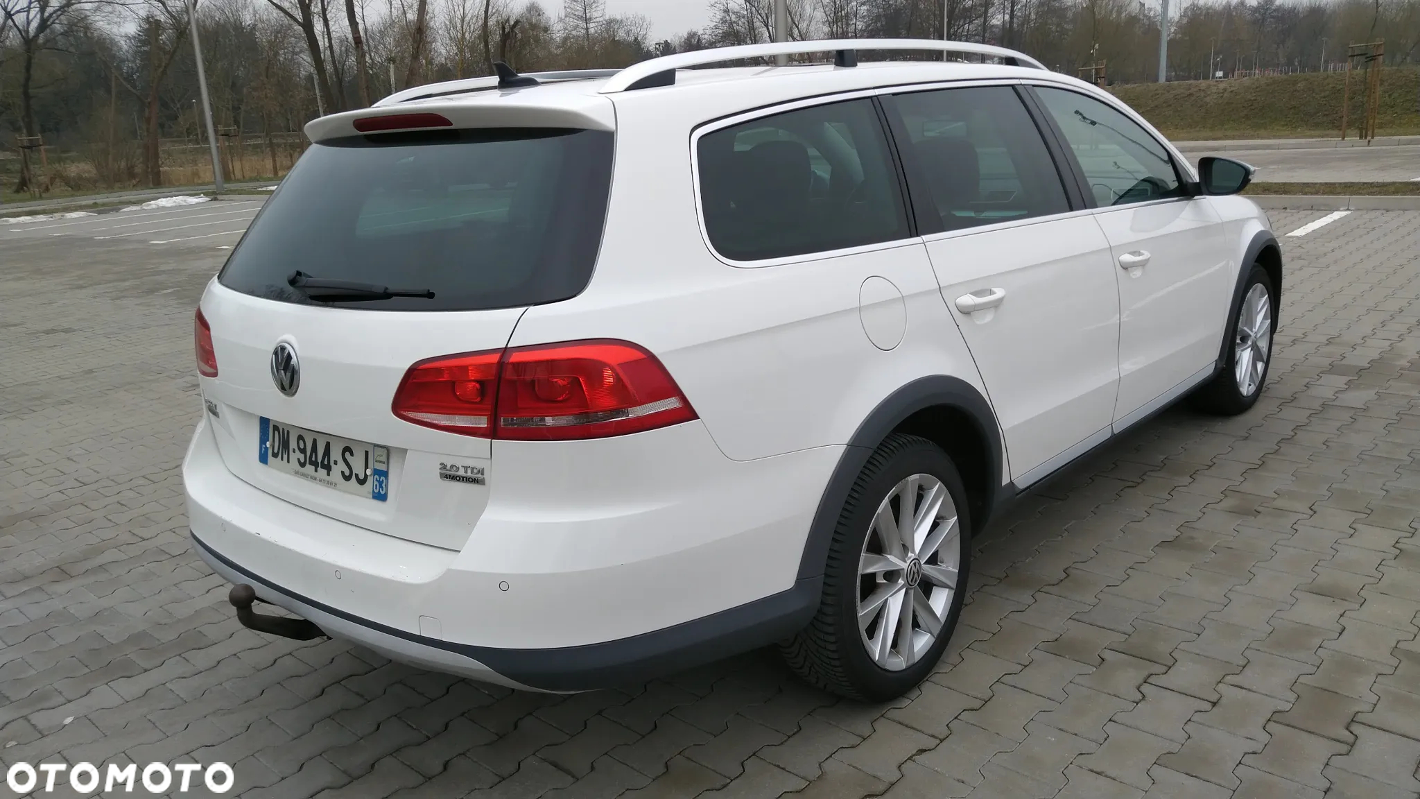 Volkswagen Passat Alltrack - 14