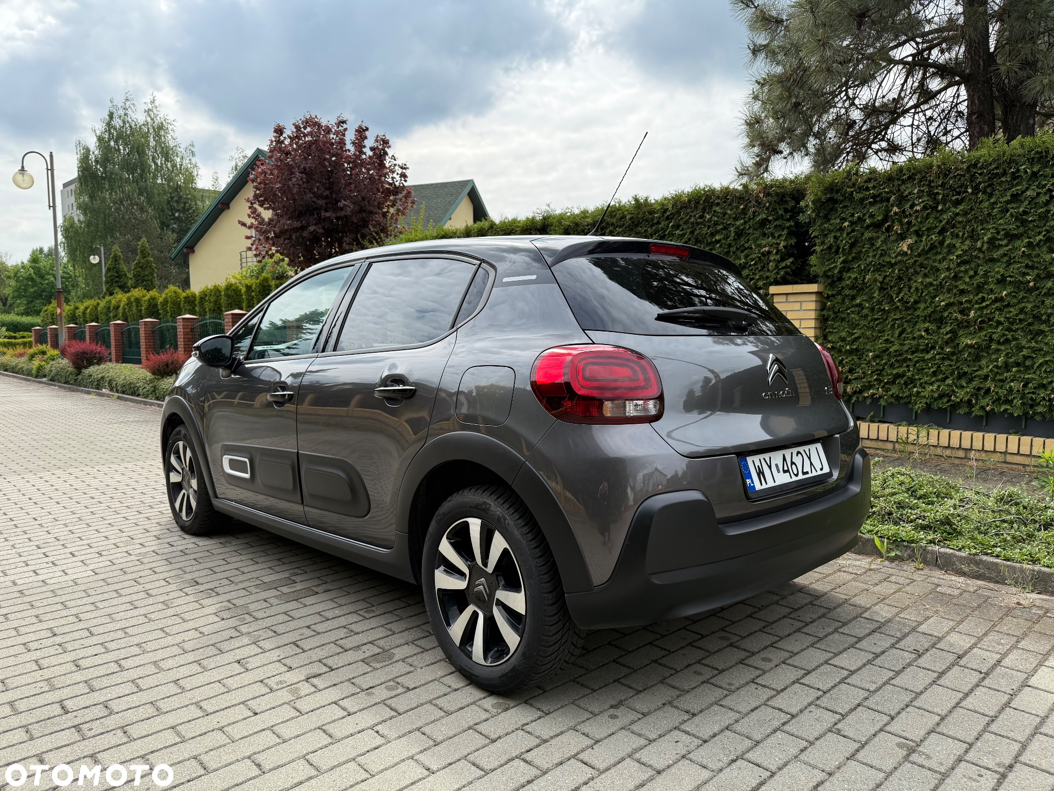 Citroën C3 1.2 PureTech Shine - 4