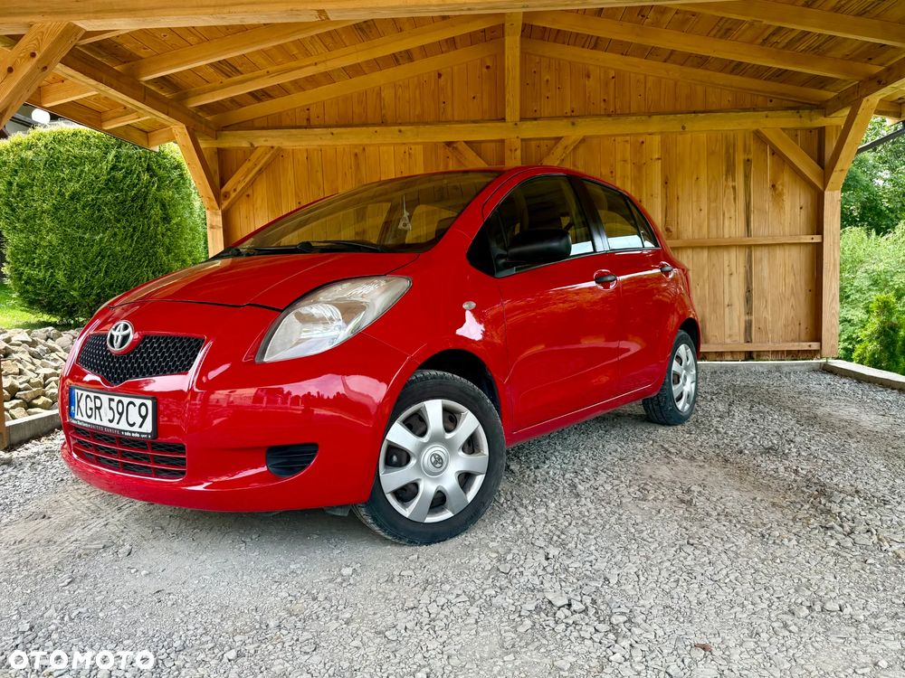 Toyota Yaris 1.0 Luna A/C - 1