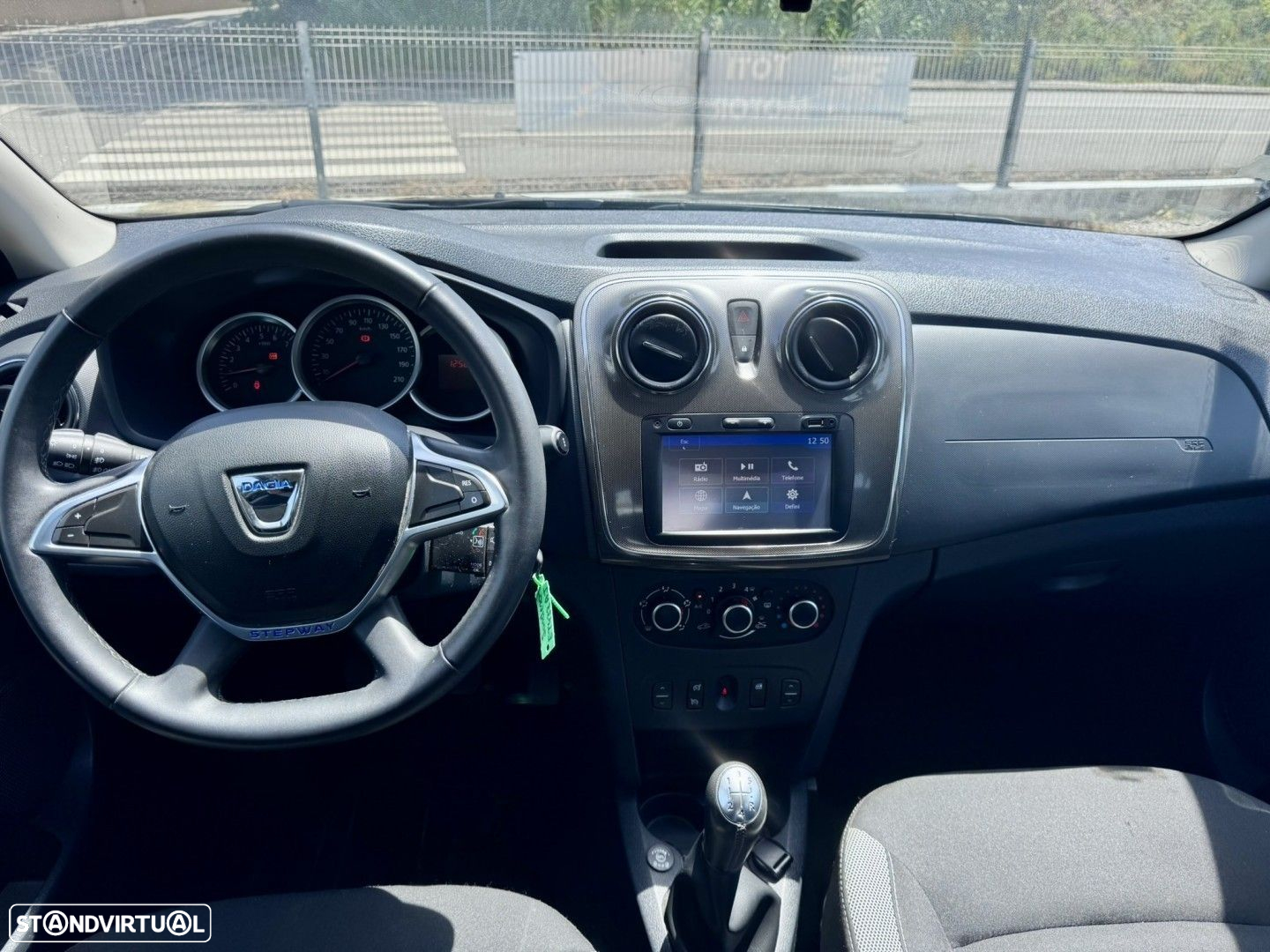 Dacia Sandero - 23
