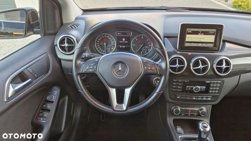 Mercedes-Benz Klasa B 180 CDI - 9