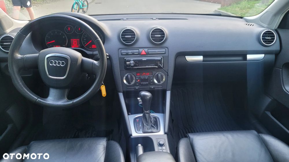 Audi A3 Sportback 2.0 FSI Attraction Tiptr - 22