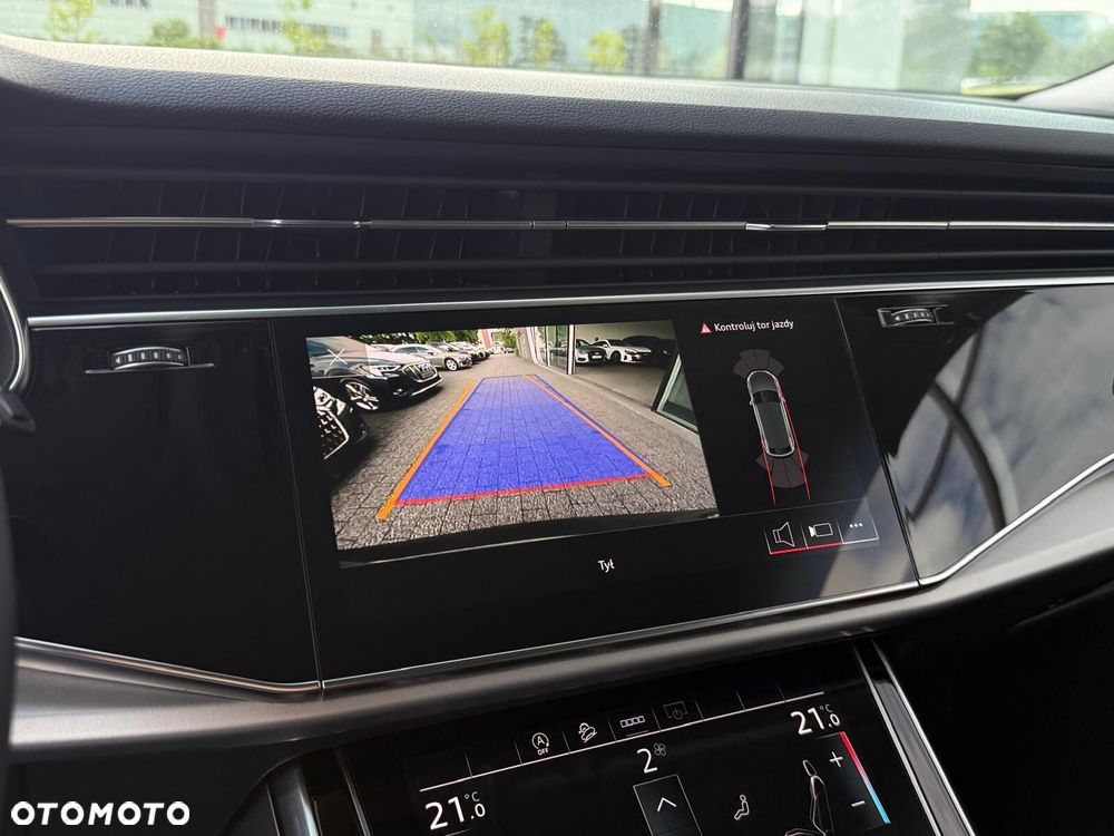Audi Q8 - 31