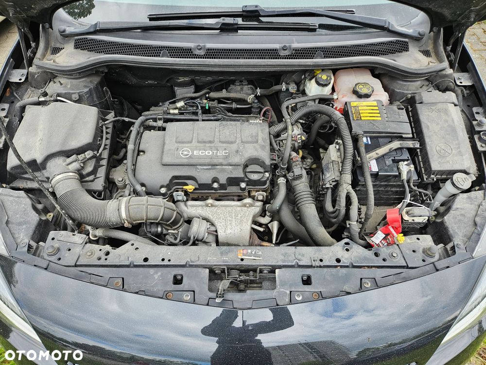 Opel Astra 1.4 Turbo ENERGY - 33