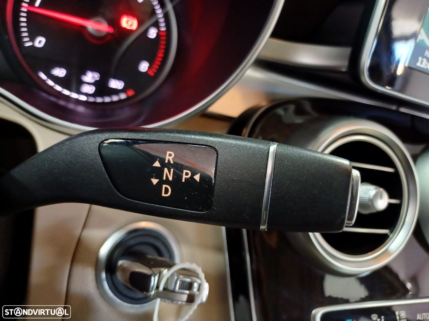 Mercedes-Benz GLC 250 d 4-Matic - 13