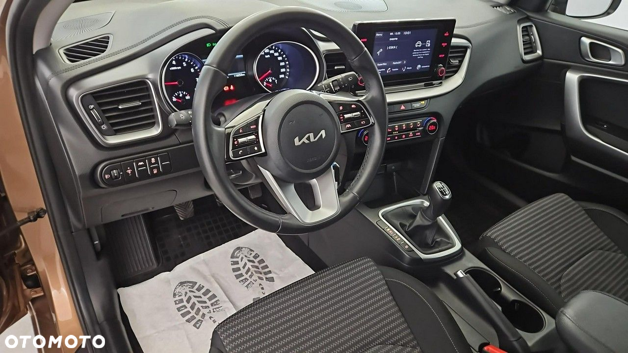 Kia Ceed 1.5 T-GDI L Business Line - 9