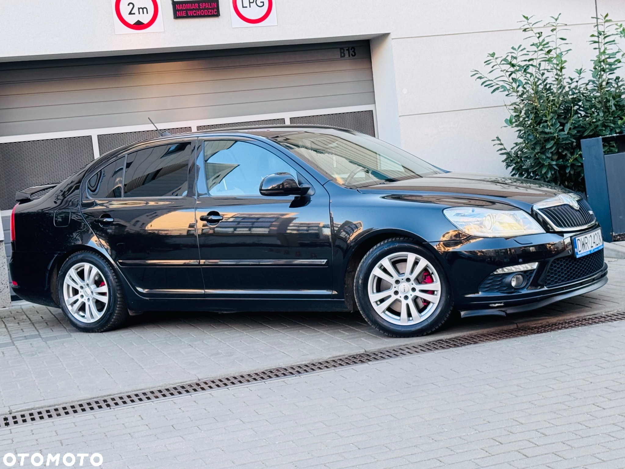 Skoda Octavia 2.0 TDI DPF RS - 17