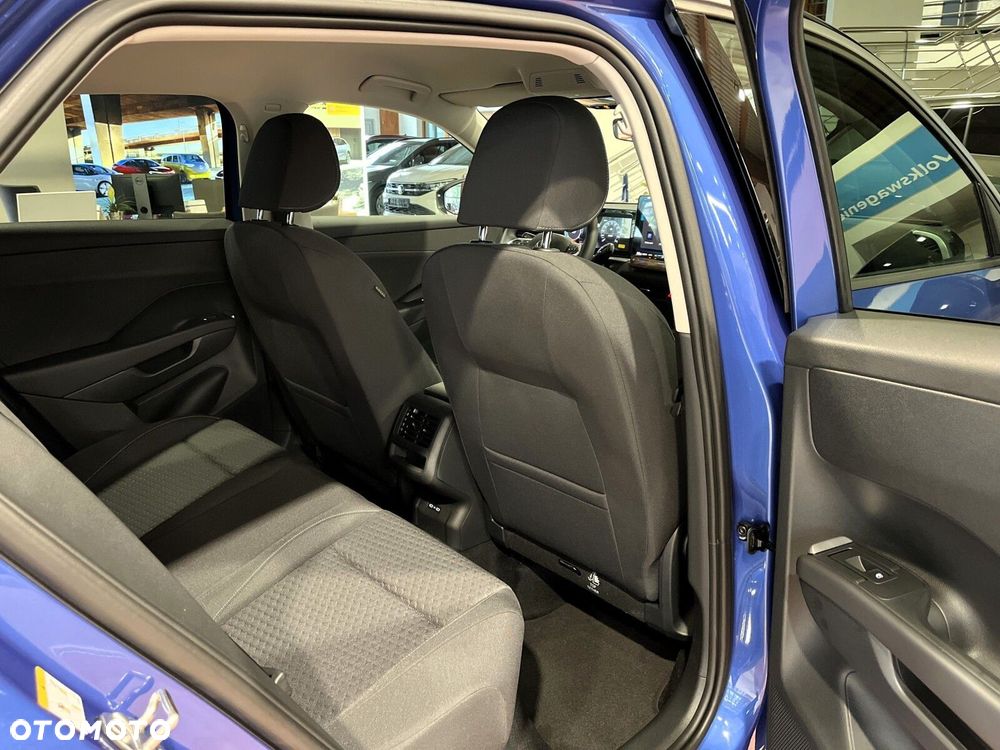 Volkswagen T-Roc 1.5 eTSI Life DSG - 27
