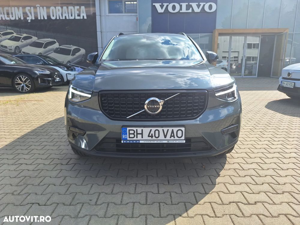 Volvo XC 40 B3 AT FWD MHEV Plus Dark - 5