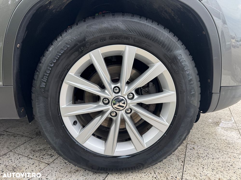 Volkswagen Tiguan 2.0 TDI DPF 4Motion BlueMotion Technology DSG Sport & Style - 19
