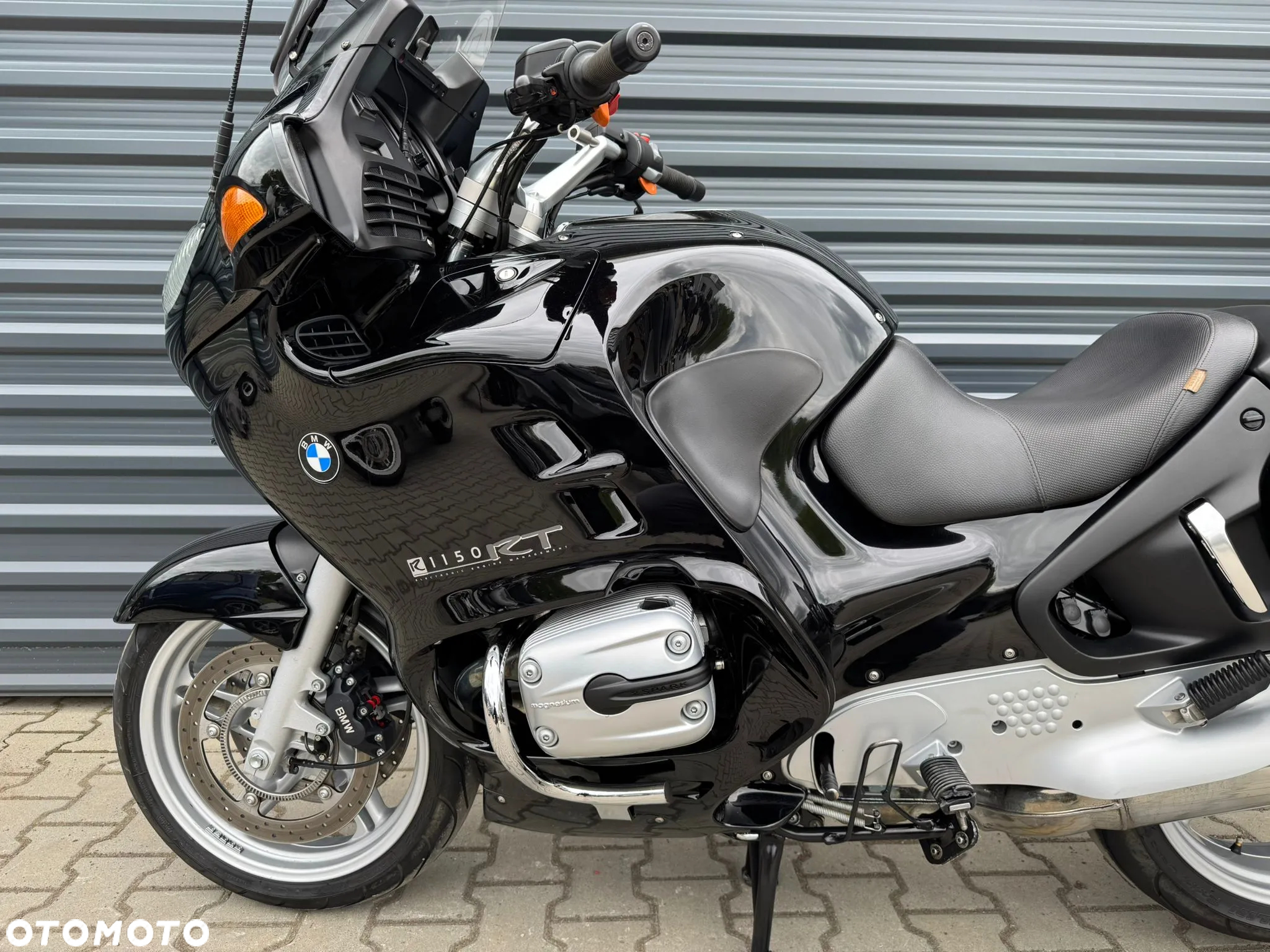 BMW R - 15