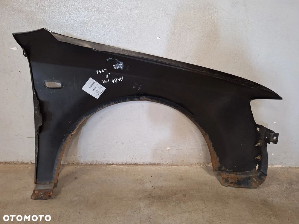 BŁOTNIK LEWY PRZÓD PRZEDNI AUDI A4 B6 LAK: LY9B NR212 - 16