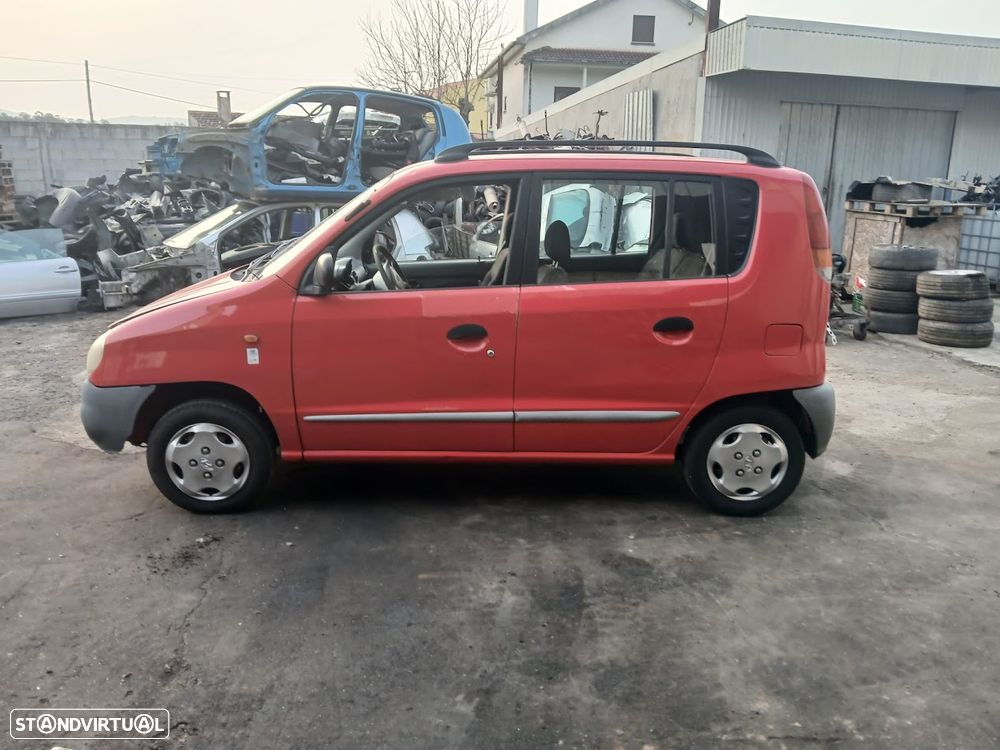 Hynda Attos para peças 2001 - 3