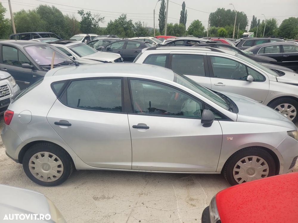 Dezmembrez seat ibiza an2009,1.4benzina. - 3