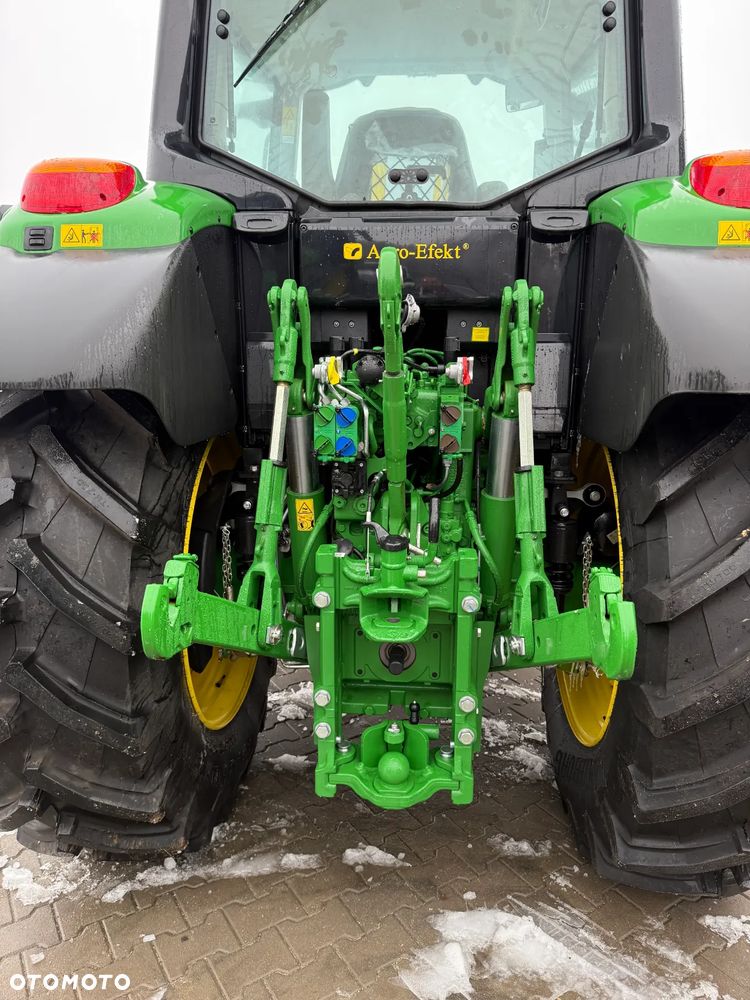 John Deere 6130M - 7