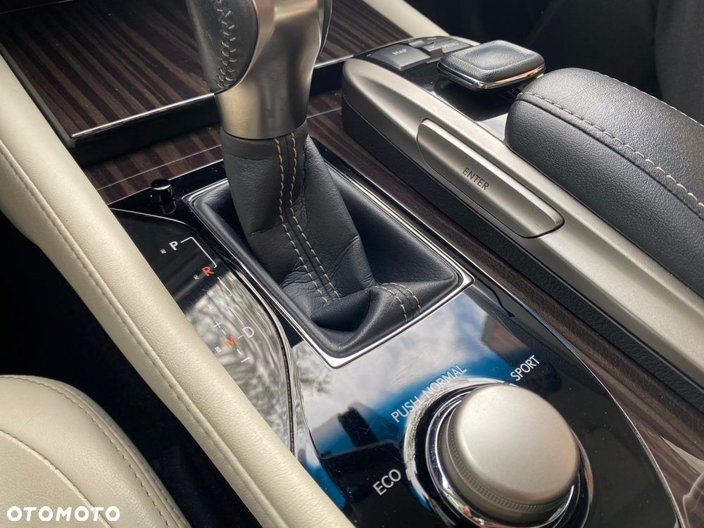Lexus GS 200t / 300 Elegance - 17