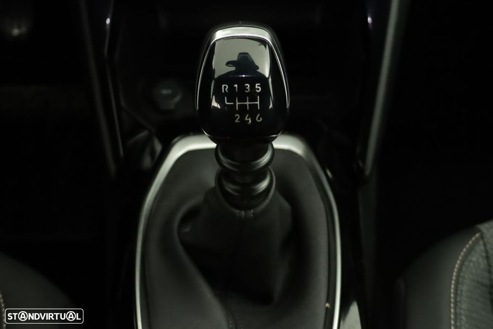 Peugeot 2008 1.2 PureTech Allure - 13