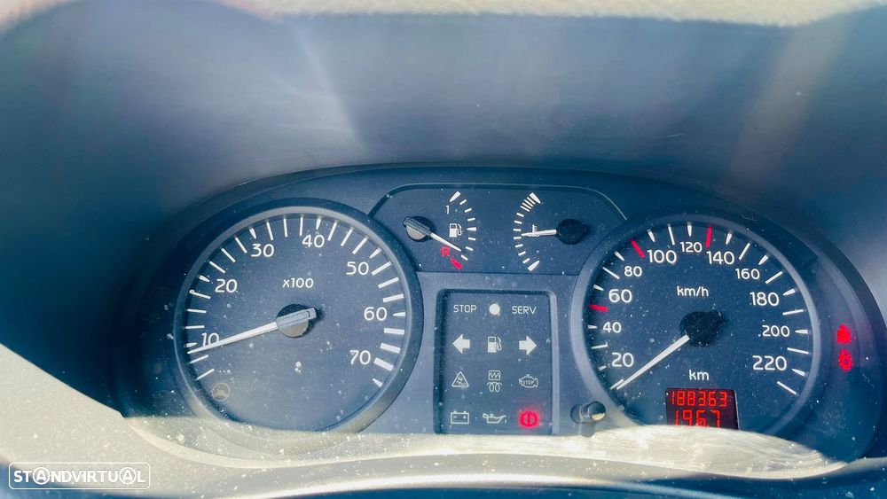 Renault Clio 1.2 16V Confort Dynamique - 11
