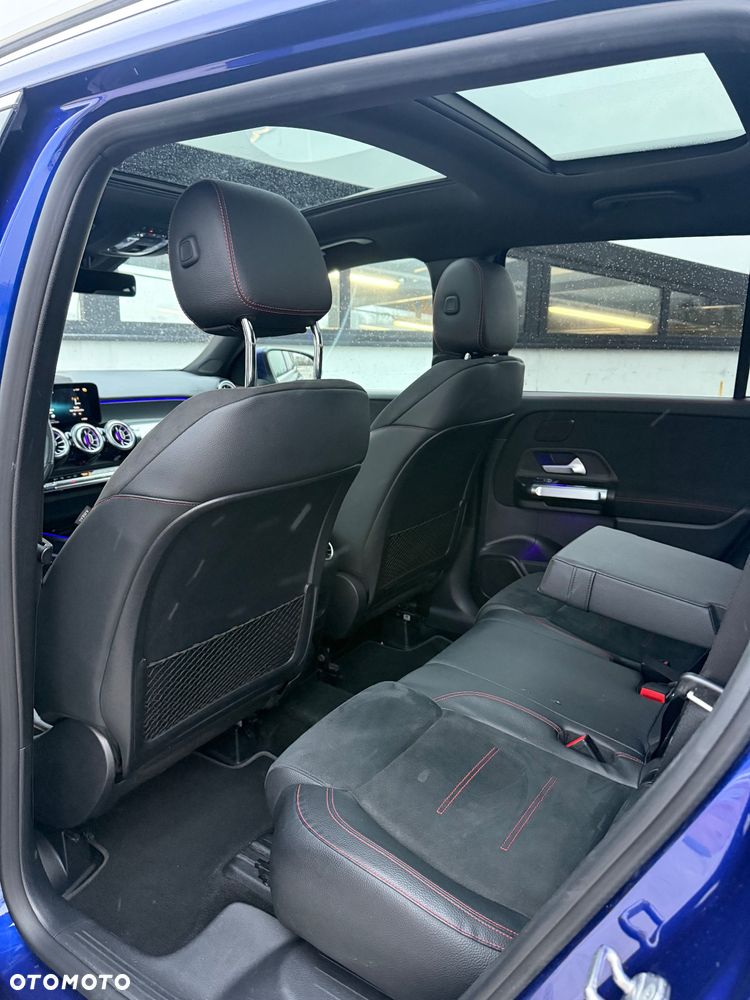 Mercedes-Benz GLB 220 d 4Matic 8G-DCT AMG Line - 17