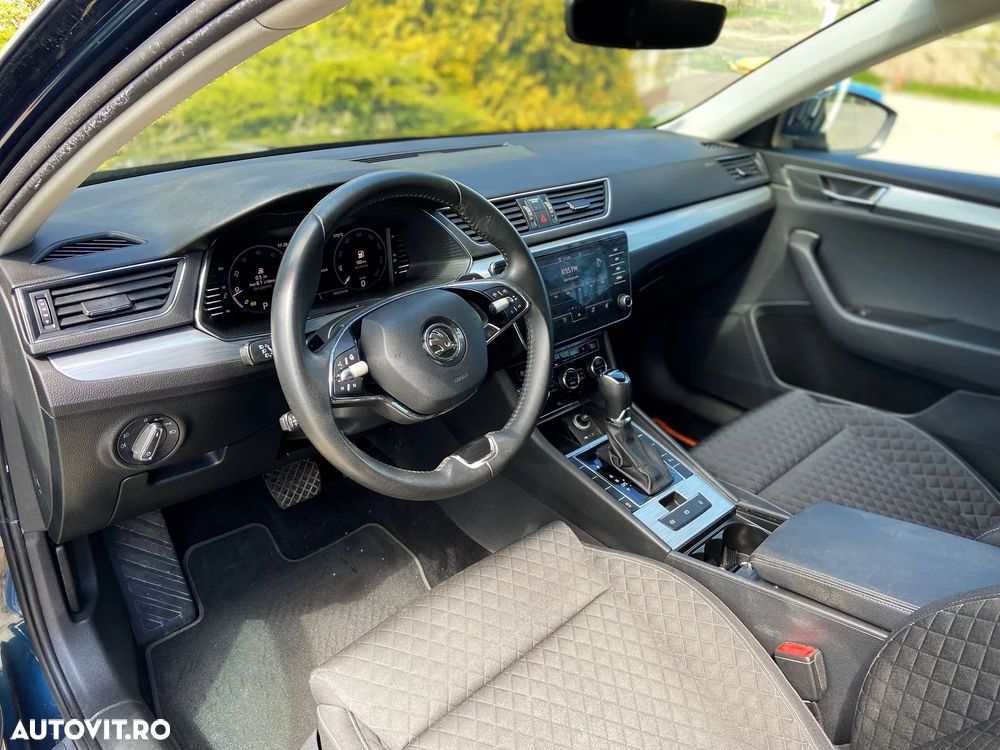 Skoda Superb 2.0 TDI DSG Premium Edition - 3