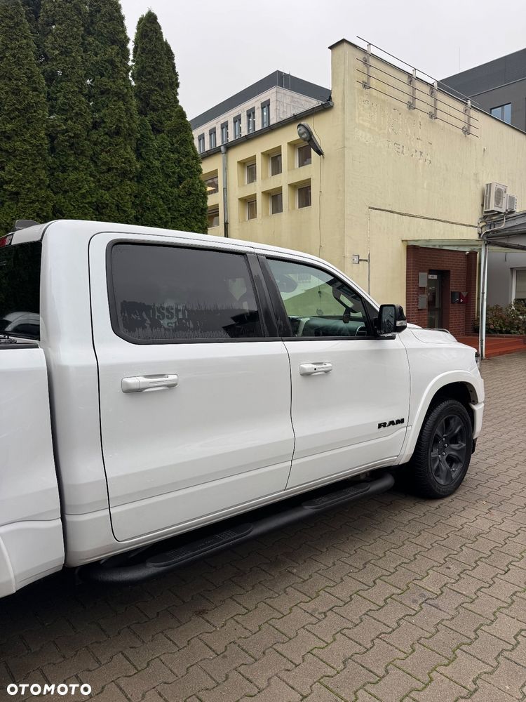 RAM 1500 Crew Cab Shortbed Laramie - 7