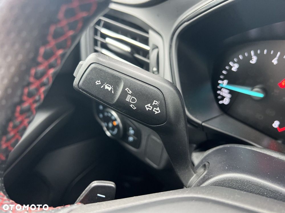 Ford Focus 1.0 EcoBoost mHEV ST-Line Design - 14