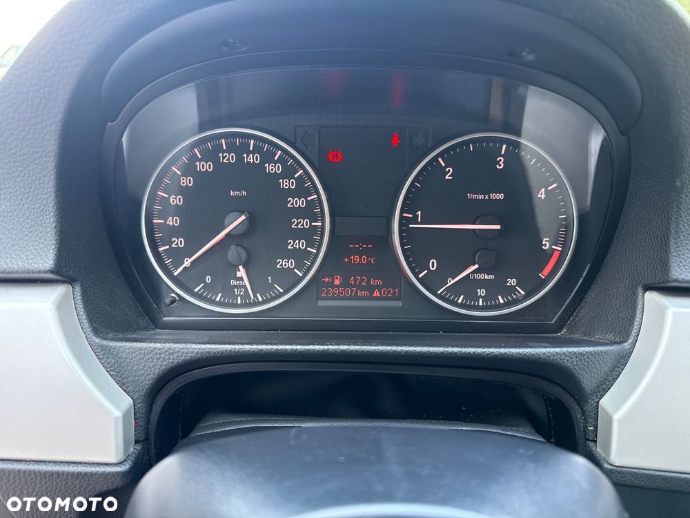 BMW Seria 3 - 26