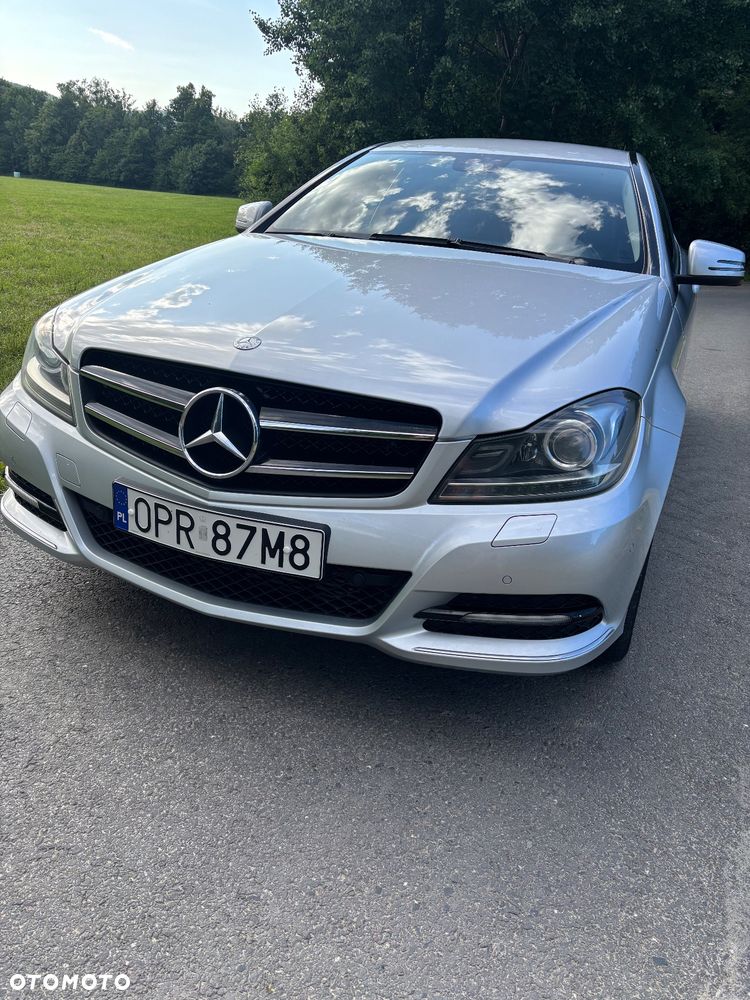 Mercedes-Benz Klasa C 250 CGI BlueEff - 6