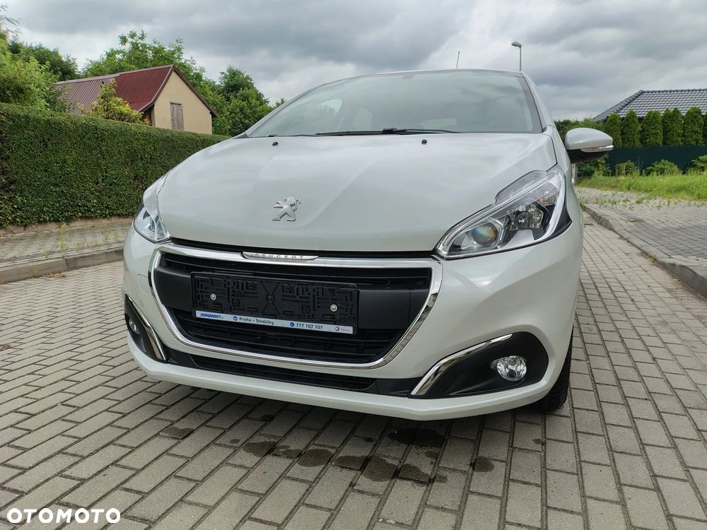 Peugeot 208 - 2